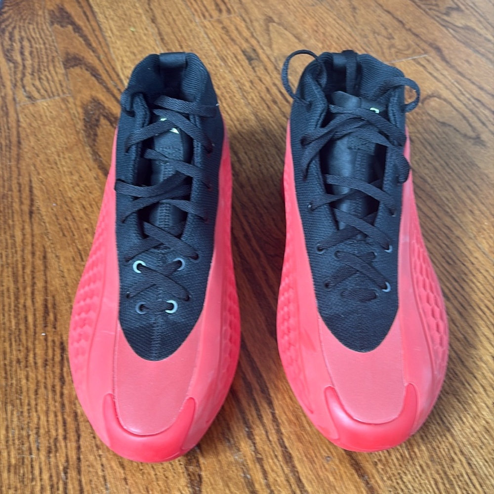 Anthony Edward’s 1 Men’s 11